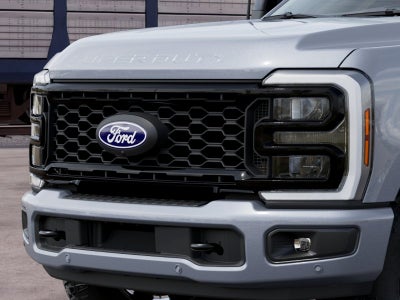 2027 Ford Super Duty F-350® Lariat®