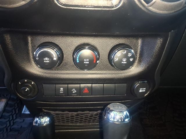 2016 Jeep Wrangler Unlimited Willys