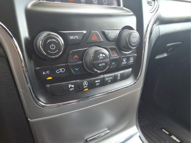 2019 Jeep Grand Cherokee Laredo E
