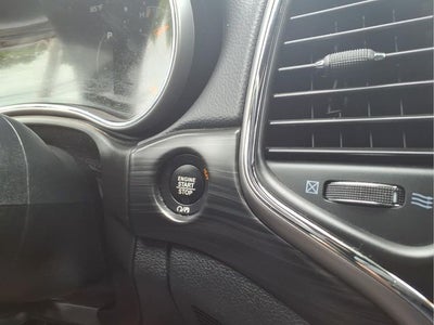 2019 Jeep Grand Cherokee Laredo E