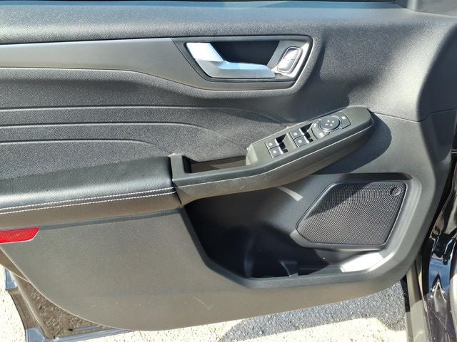 2025 Ford Escape Plug-In Hybrid Base