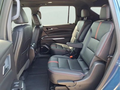 2025 Chevrolet Traverse RS