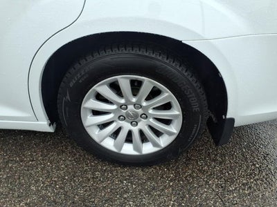 2014 Chrysler 300 Base