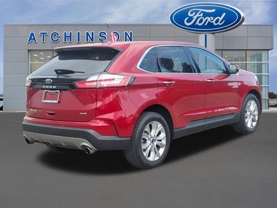 2023 Ford Edge Titanium