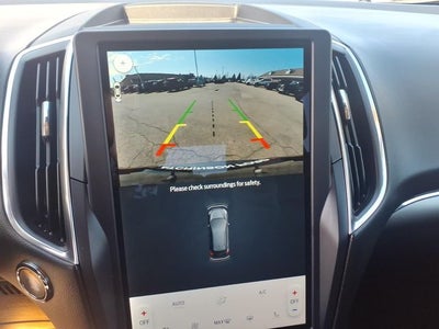 2023 Ford Edge Titanium