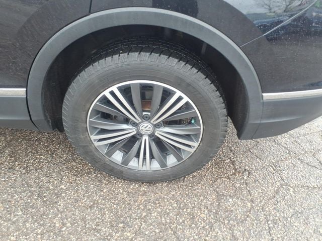 2018 Volkswagen Tiguan 2.0T SEL 4Motion