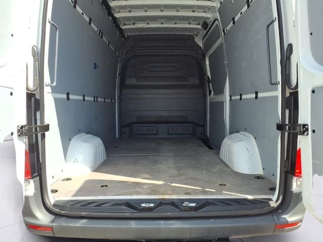 2025 Mercedes-Benz Sprinter 2500 Cargo 144 WB