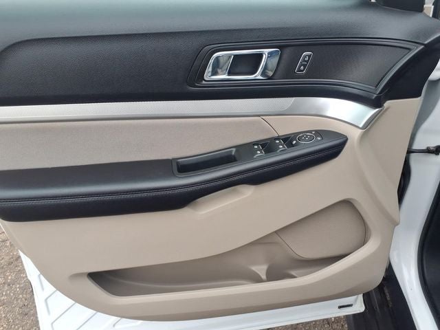 2018 Ford Explorer Base