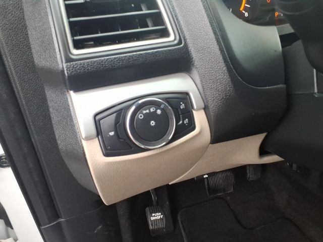 2018 Ford Explorer Base