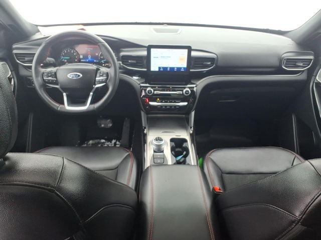 2024 Ford Explorer ST-Line