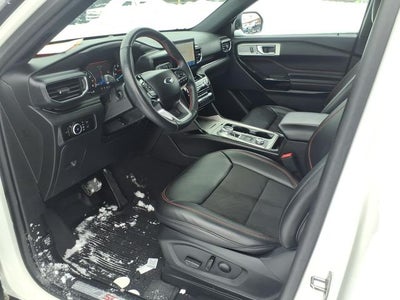 2024 Ford Explorer ST-Line