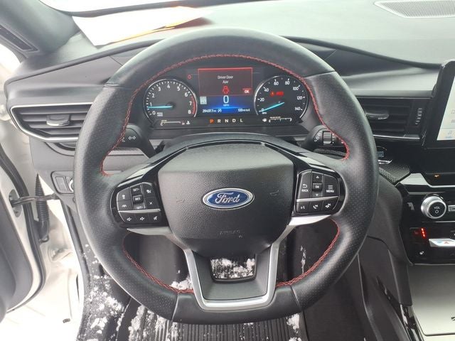 2024 Ford Explorer ST-Line