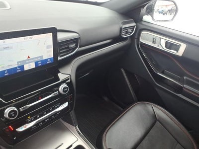 2024 Ford Explorer ST-Line