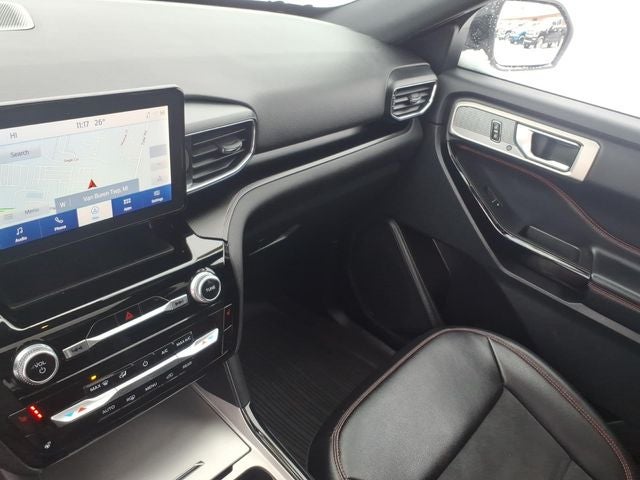 2024 Ford Explorer ST-Line