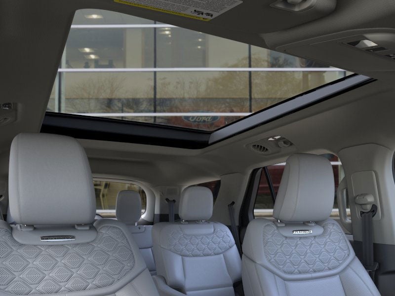2026 Ford Explorer Platinum™