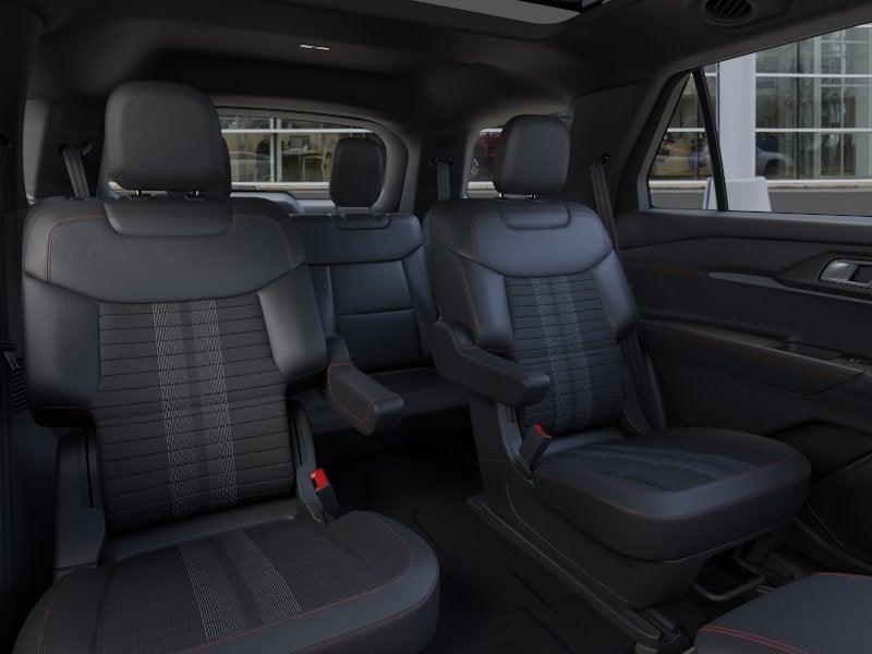 2026 Ford Explorer ST-Line - Photo 11