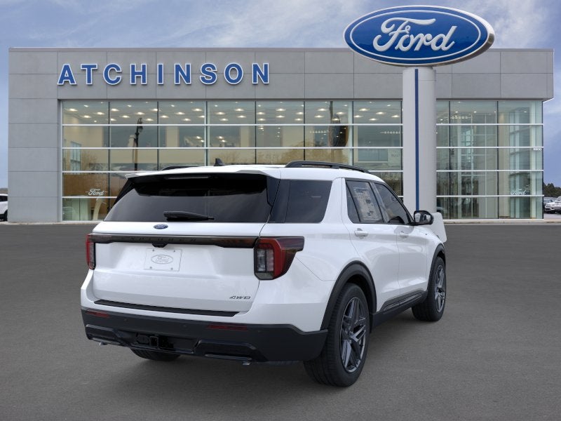 2026 Ford Explorer ST-Line - Photo 8