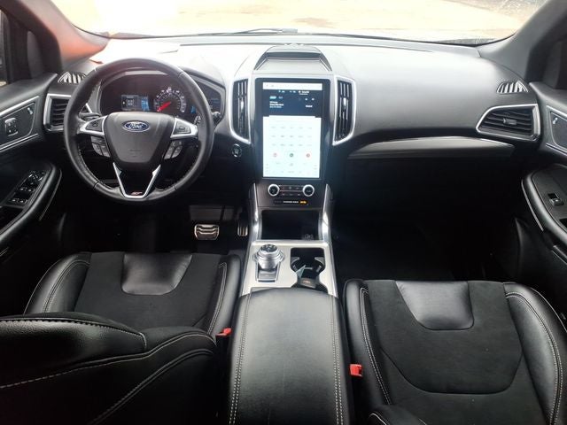 2022 Ford Edge ST
